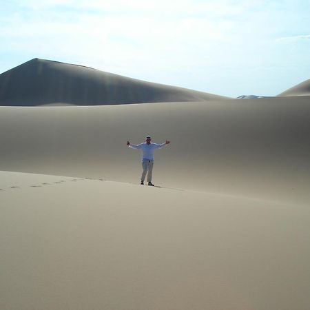 אולן בטור Golden Gobi Hostel & Tours מראה חיצוני תמונה